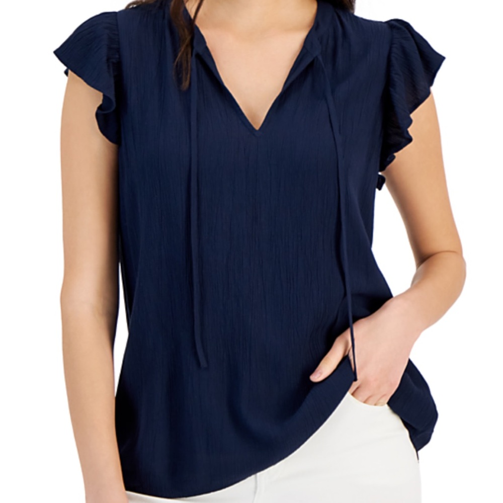 Women’s Style & Co textured flutter sleeve top